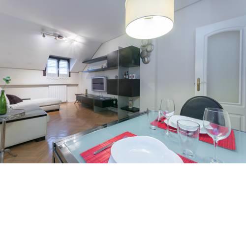 Plaza España Apartment