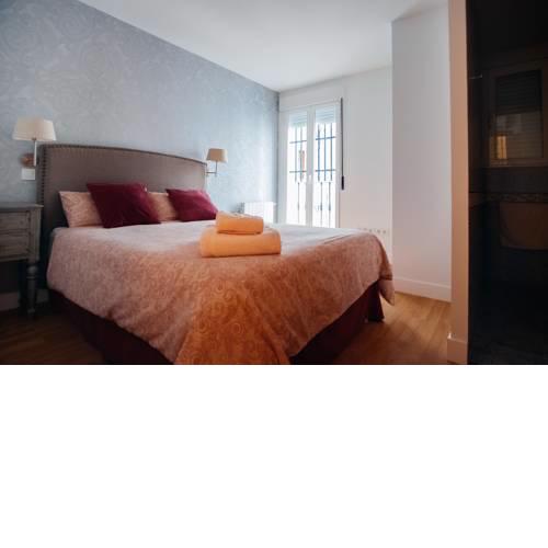 Plaza Mayor Luxury House - 4BR 3.5BT