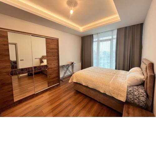 POLAT TOWER RESIDENCE LUX APARTMENT .. NEAR TO MALL OF ISTANBUL