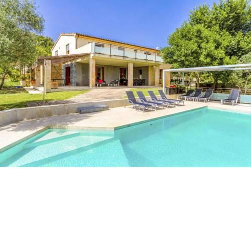 Pollenca Villa Sleeps 10 Pool Air Con WiFi