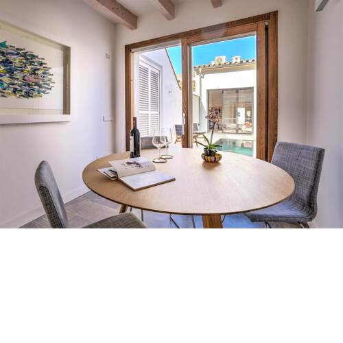 Pollenca Villa Sleeps 5 with Pool Air Con and WiFi