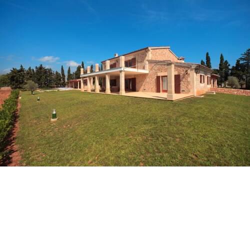 Pollenca Villa Sleeps 6 Pool Air Con WiFi T251856