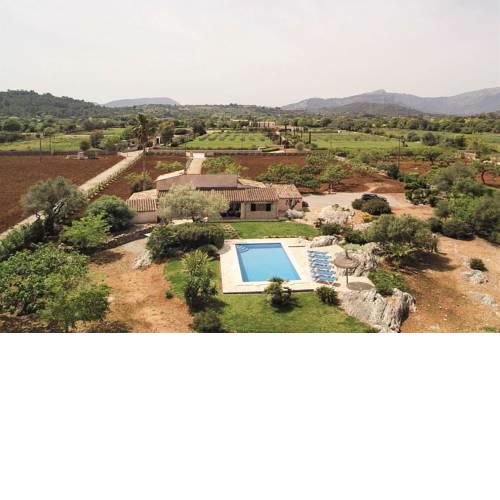 Pollenca Villa Sleeps 6 Pool Air Con WiFi T400562