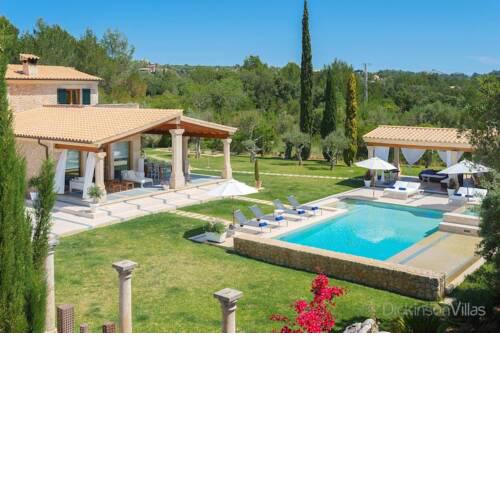 Pollenca Villa Sleeps 8 with Pool Air Con and WiFi