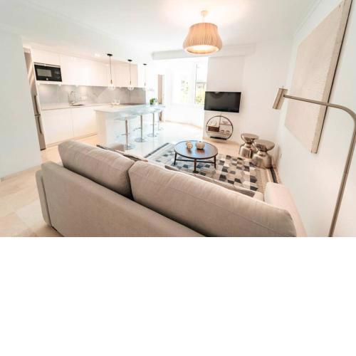 Polo Apartments 2A