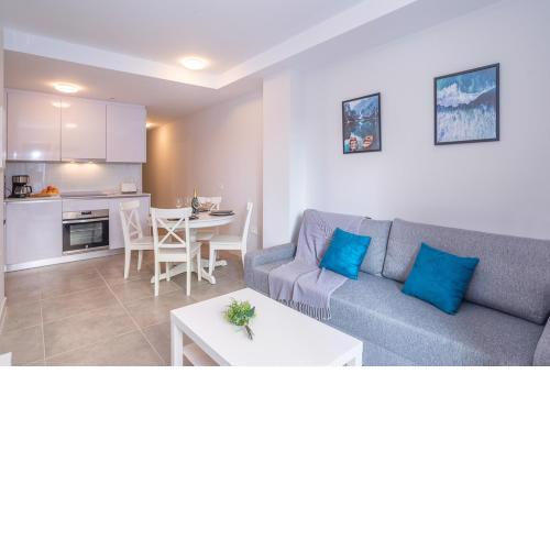 Polux Beach Apartment
