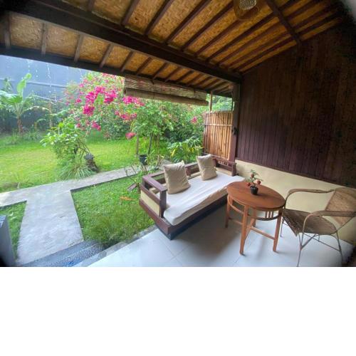 Pomelo Guest House