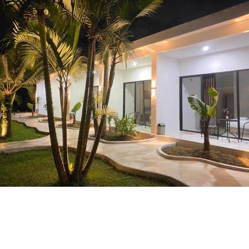 Pondok Tetebatu Cottages and Cafe