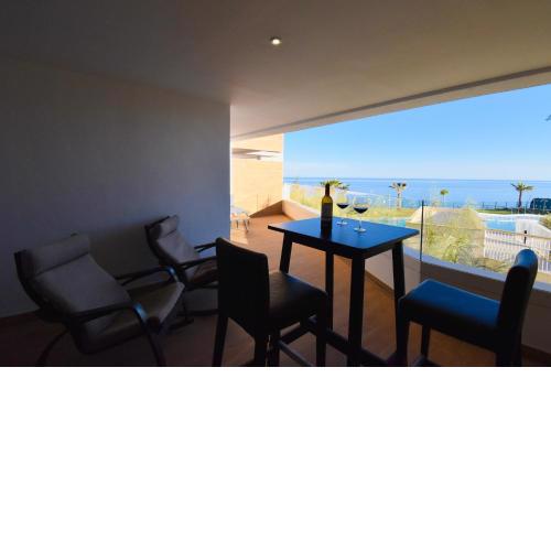 POOL SEA VIEW APARTMENT CALACEITE