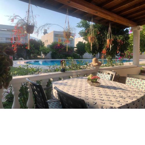 Pool Villa within a 5min distance to Camyuva beach