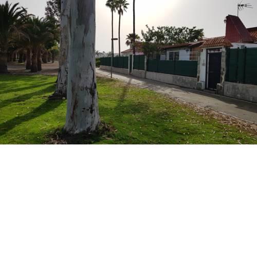 POOL & WIFI FREE Shared flat Private Room by Ocean Park