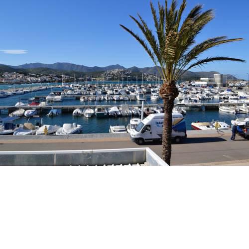PORT CASTELLAR 29