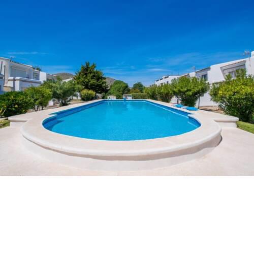 Port d'Alcudia Apartment Sleeps 3 with Pool Air Con and WiFi