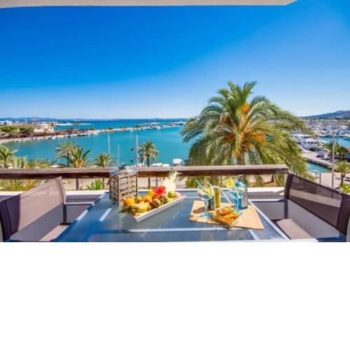Port d'Alcudia Apartment Sleeps 4 with Air Con and WiFi