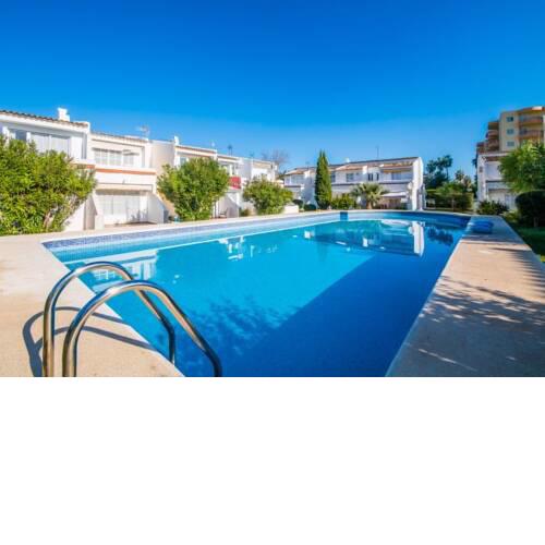 Port d'Alcudia Apartment Sleeps 4 with Pool Air Con and WiFi
