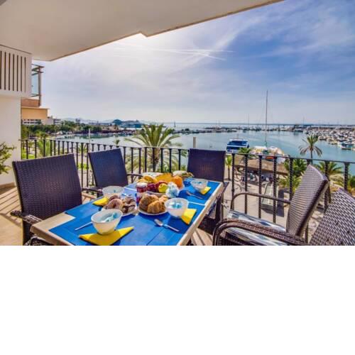 Port d'Alcudia Apartment Sleeps 6 with Air Con and WiFi