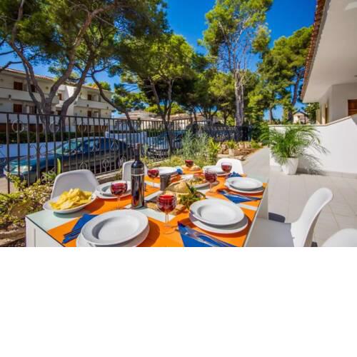 Port d'Alcudia Villa Sleeps 6 with Air Con and WiFi