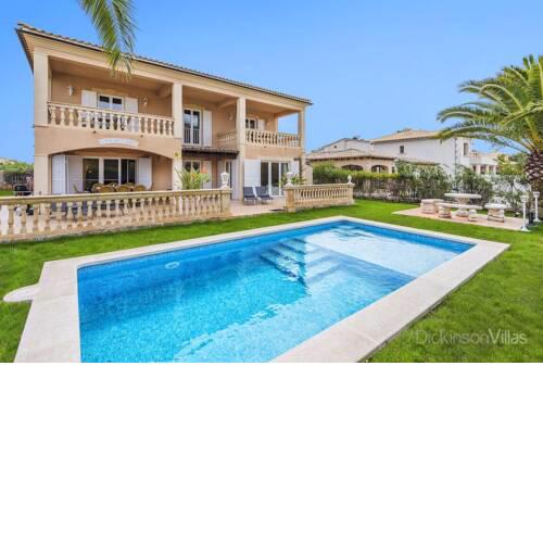 Port d'Alcudia Villa Sleeps 8 with Pool Air Con and WiFi