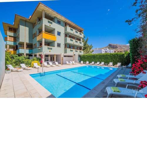 Port de Pollenca Apartment Sleeps 4 with Pool Air Con and WiFi