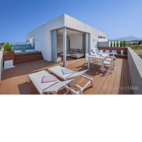Port de Pollenca Apartment with Pool Air Con and WiFi