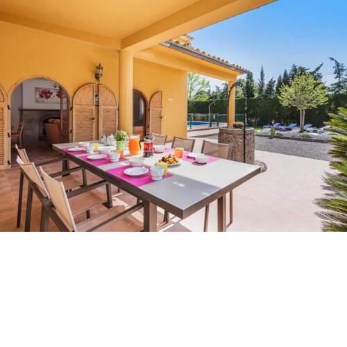 Port de Pollenca Villa Sleeps 10 with Pool Air Con and WiFi