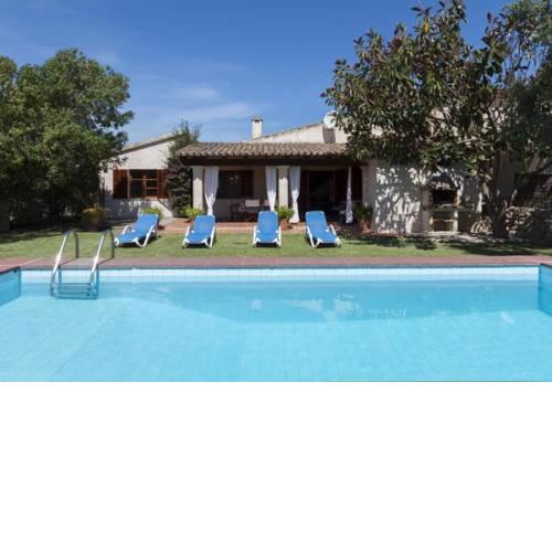 Port de Pollenca Villa Sleeps 4 with Pool Air Con and WiFi