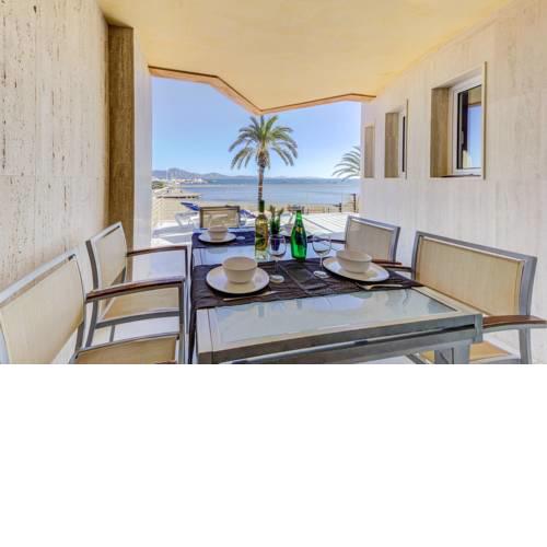 Port de Pollenca Villa Sleeps 5 with Air Con and WiFi
