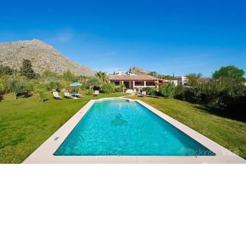 Port de Pollenca Villa Sleeps 5 with Pool Air Con and WiFi