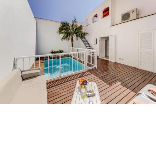 Port de Pollenca Villa Sleeps 6 Pool Air Con WiFi