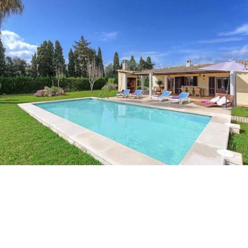Port de Pollenca Villa Sleeps 6 Pool Air Con WiFi