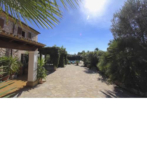 Port de Pollenca Villa Sleeps 6 Pool WiFi