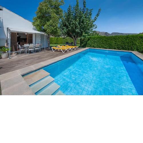 Port de Pollenca Villa Sleeps 6 with Pool Air Con and WiFi