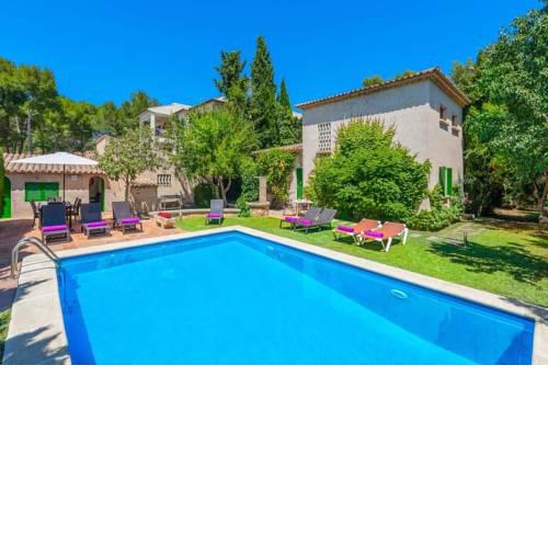 Port de Pollenca Villa Sleeps 8 Pool WiFi