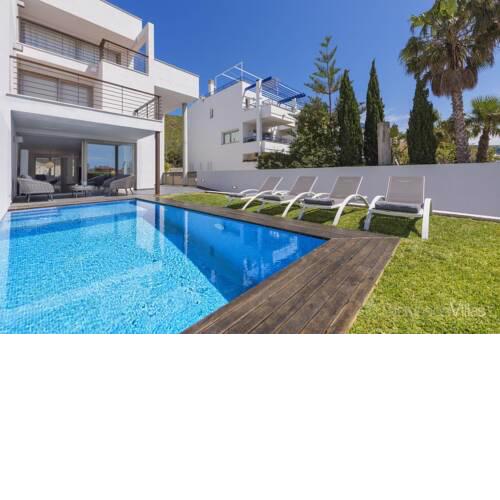 Port de Pollenca Villa Sleeps 8 with Pool and Air Con