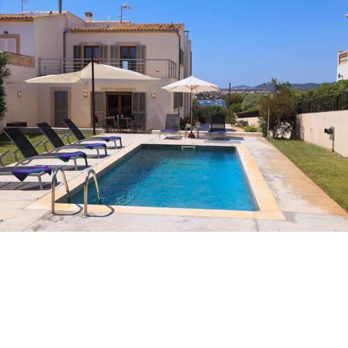 Portocolom Villa Sleeps 6 Pool Air Con WiFi