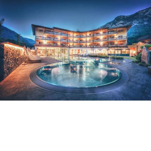 POST - Family Resort