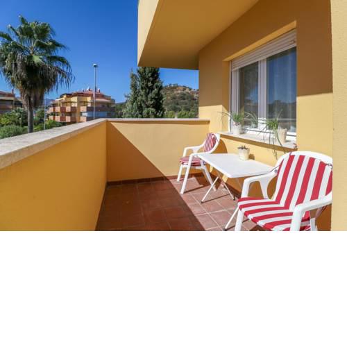 Prados del Golf Apartment by Rafleys