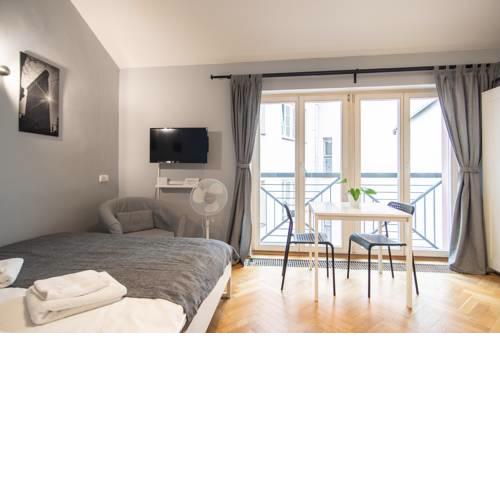 Prague Zizkov Studios by easyBNB