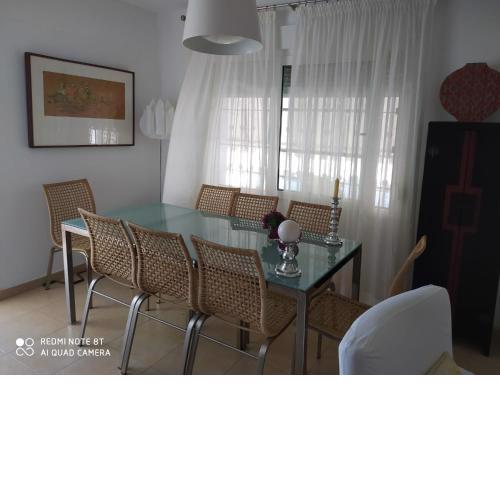 Preciosa casa a 20 pasos de la playa
