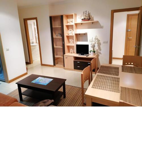 Precioso apartamento con piscina frente a la Toja