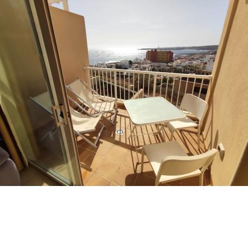 precioso apartamento con vistas al mar