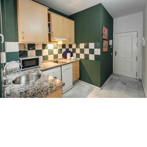 precioso apartamento en el casco antiguo de triana