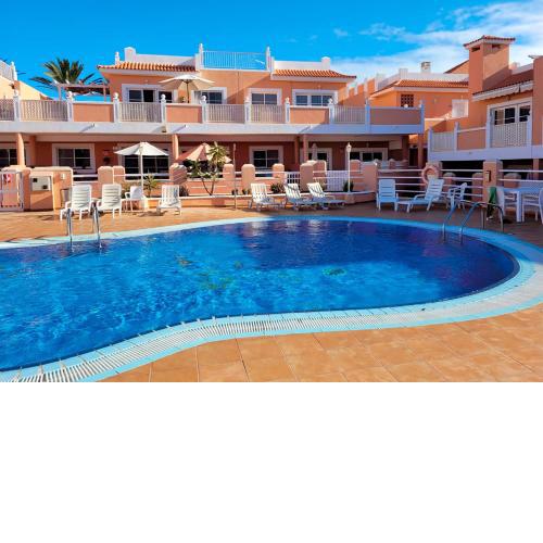 Precioso apartamento en residencial con piscina