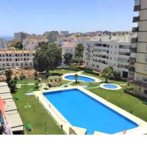 Precioso estudio con vista al mar