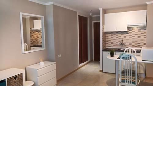Precioso estudio en Las Americas oferta!