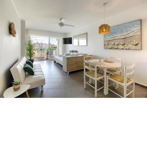 Precioso estudio WELCS frente al mar