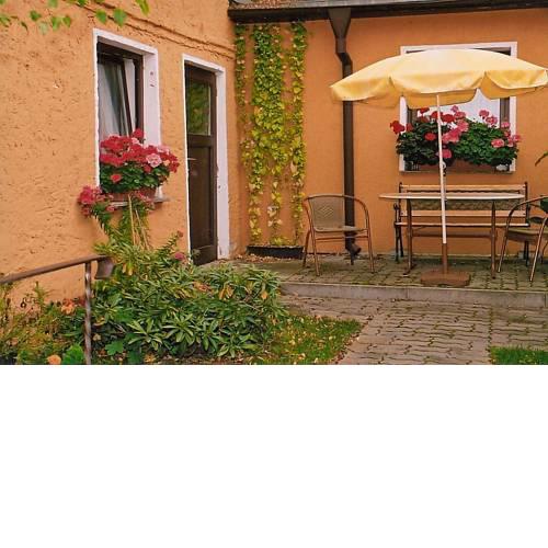 Preisgünstige und schöne Ferienwohnung zentral gelegen in Bergen auf Rügen
