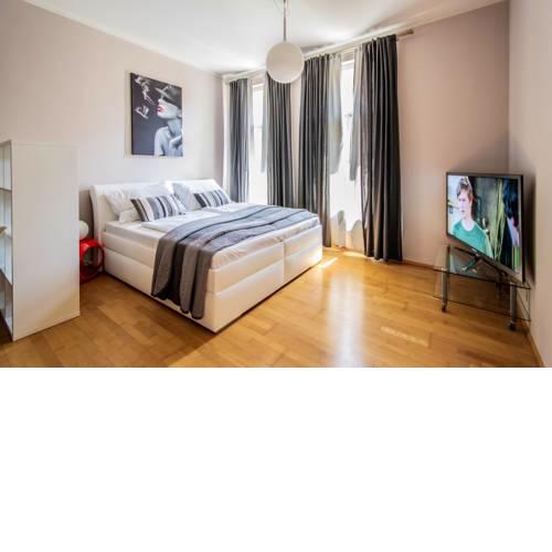 Premium & Gorgeous Apartment