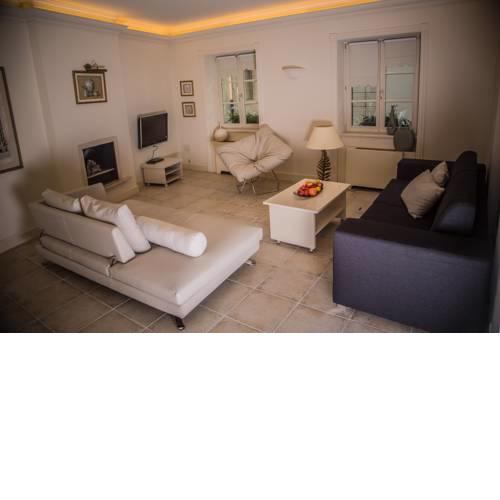 President Boutique Apartment II