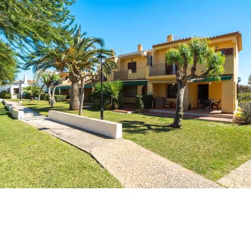 Pretty Holiday Home in Denia near Beach
